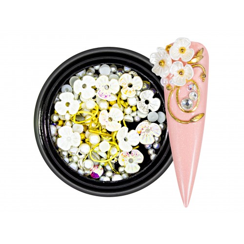 Nail Art Overlay 3D Pearls Flower Mix White